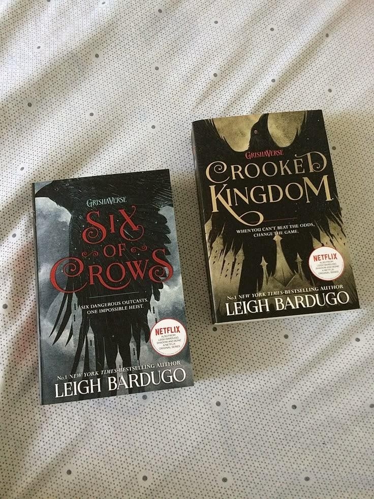 six of crows series (2books)