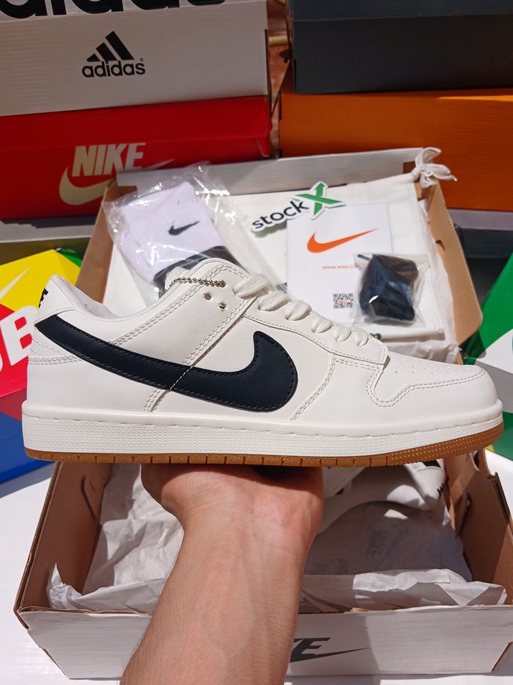 nike sb dunk low (gum)