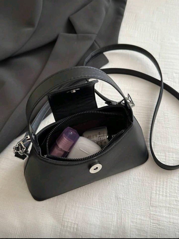 bag thumbnail 3